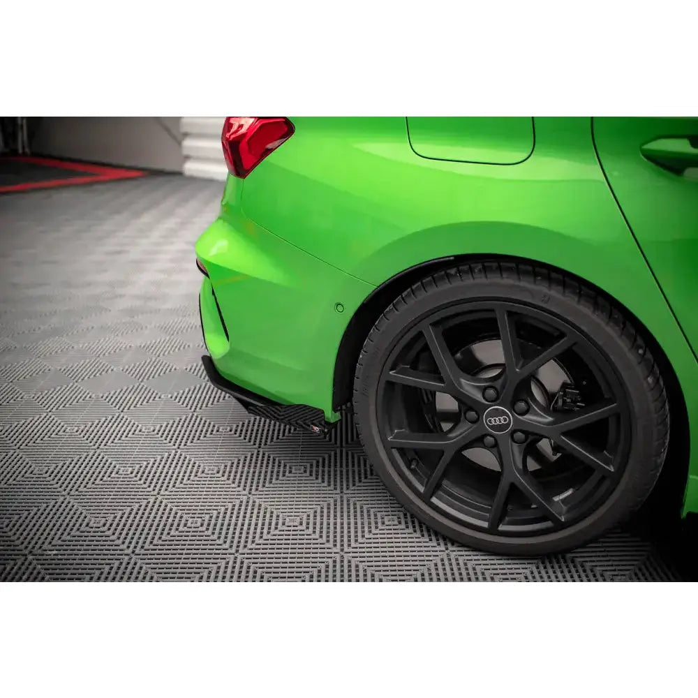 Bakfanger Leppe Street Pro + Flaps - Audi Rs3 Sedan 8y 20-
