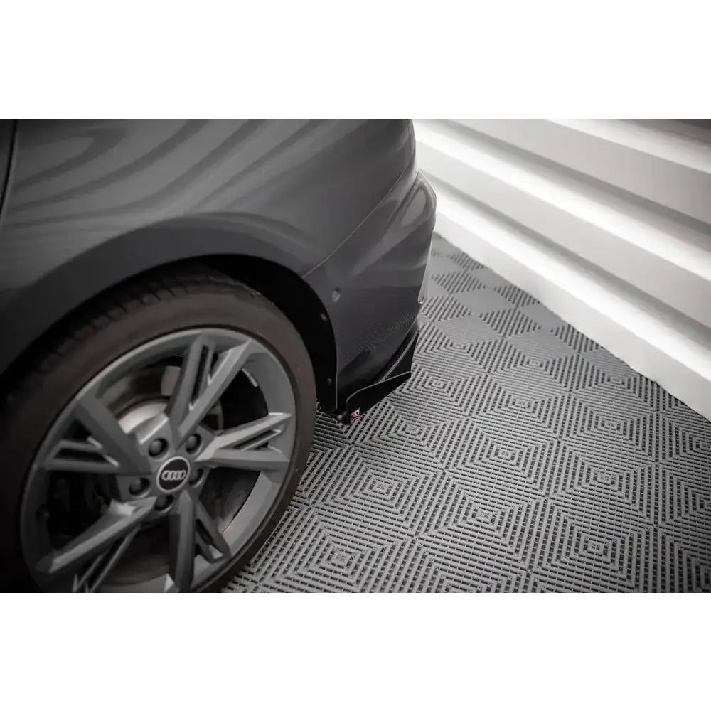 Bakfanger Leppe Street Pro + Flaps - Audi S3 Sedan 8y 20-