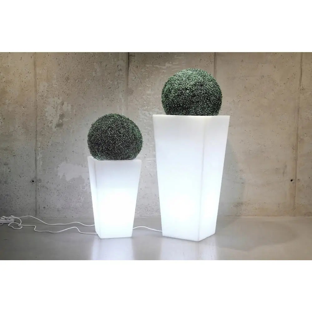 Blomsterpotte Belyst Slim Line m Light Varmt Lys (svart Kabel)