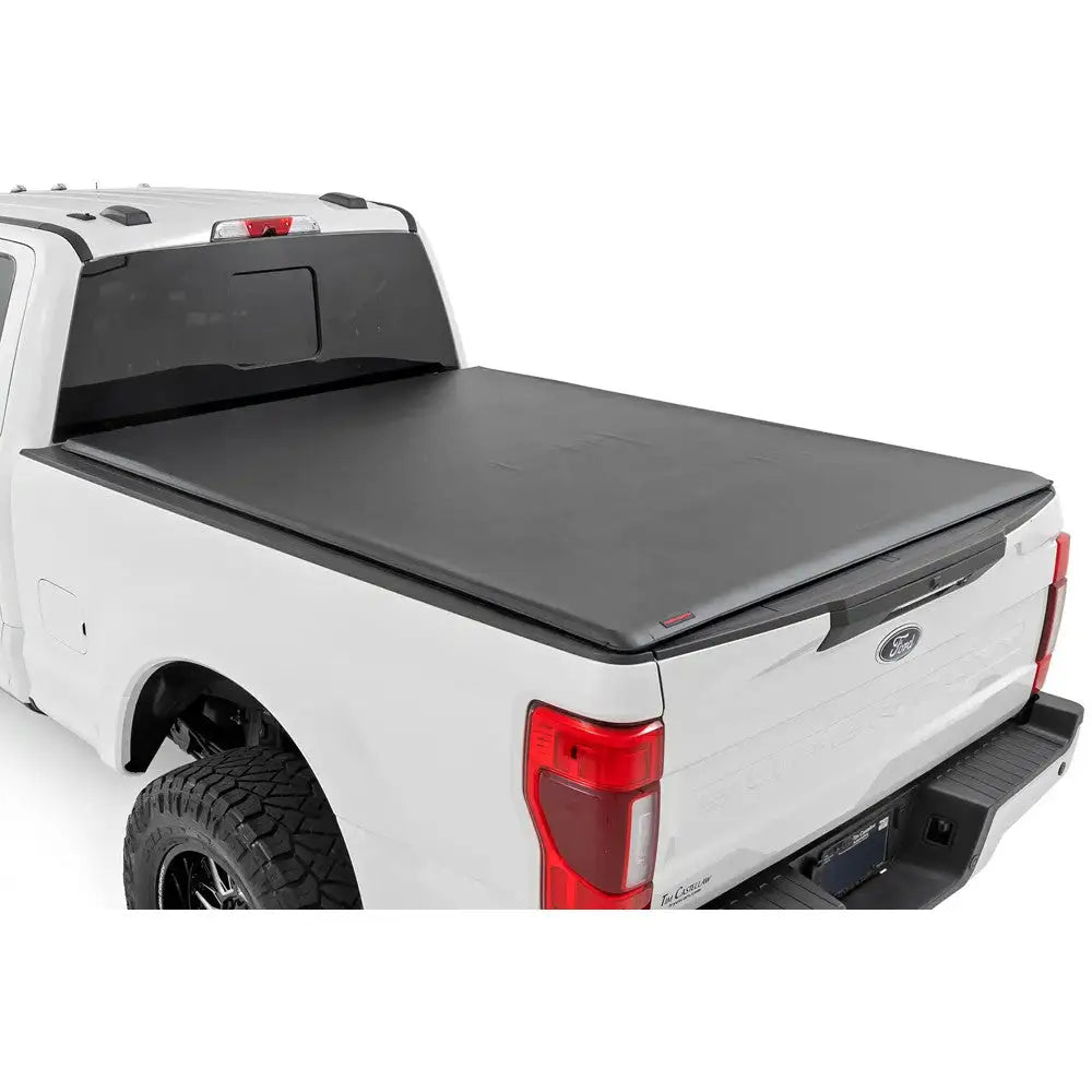Rustikt Rullegardin Trekk Rough Country 6’10’’ - Ford F350 17-22