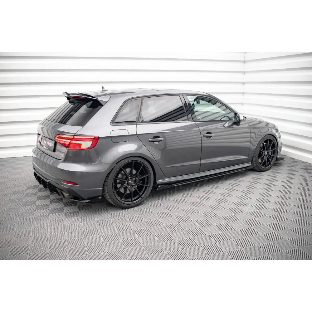 Sideskjørt Street Pro + Flaps Audi S3 / A3 S-line Sportback 8v Facelift