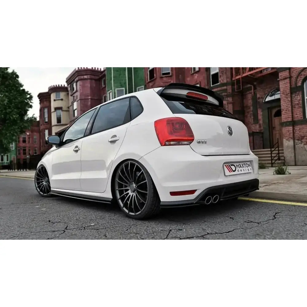 Splitter bak Vw Polo Mk5 Gti Facelift (med en Finne)