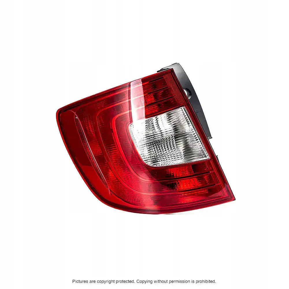 Baklykt Skoda Superb 08-13 P21w Venstre