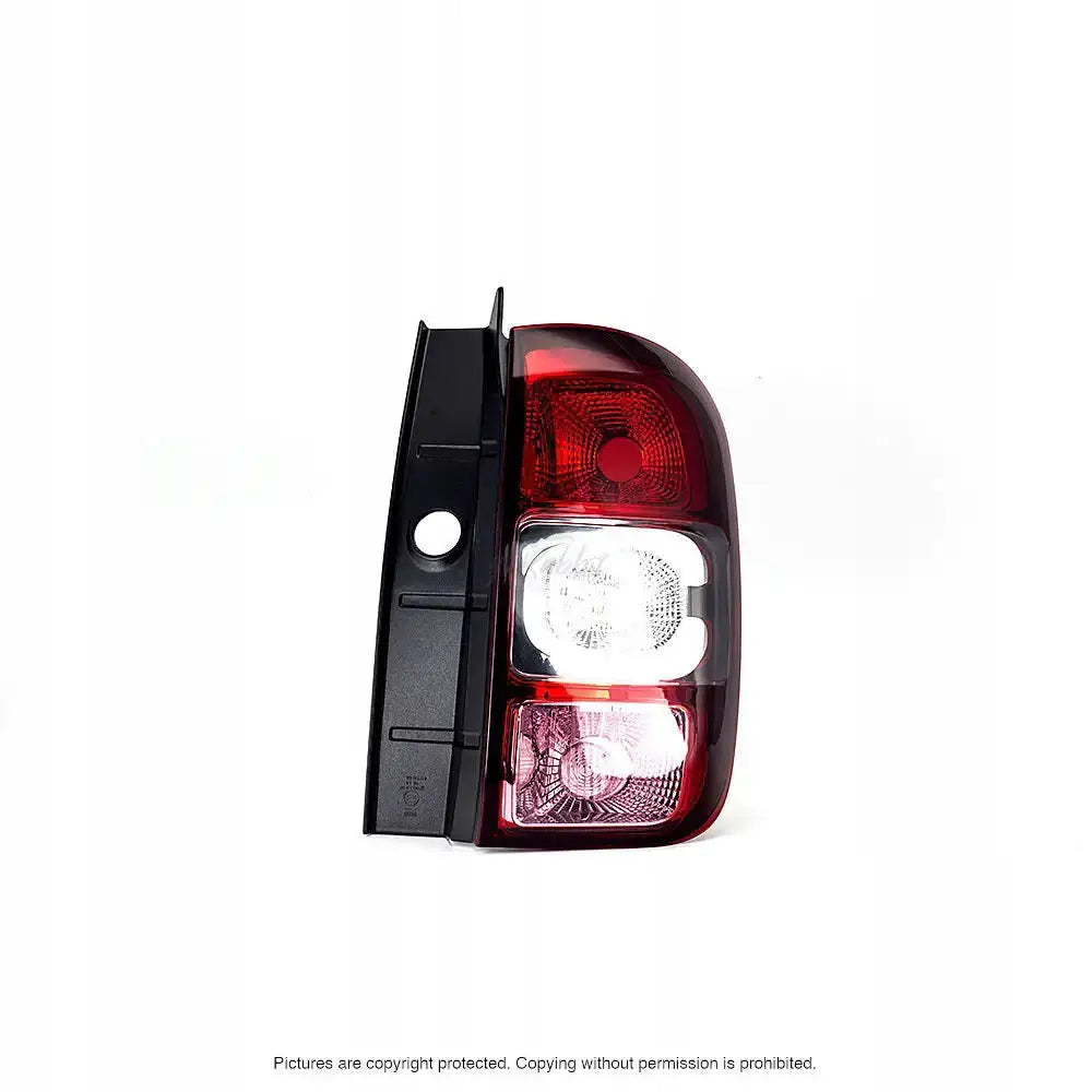 Baklykter Dacia Duster 13-17 P21w