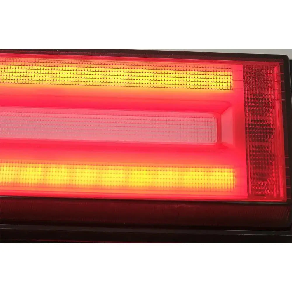 Baklykter Led Dynamic Smoke Red Mercedes G-klasse (w463) 08-17