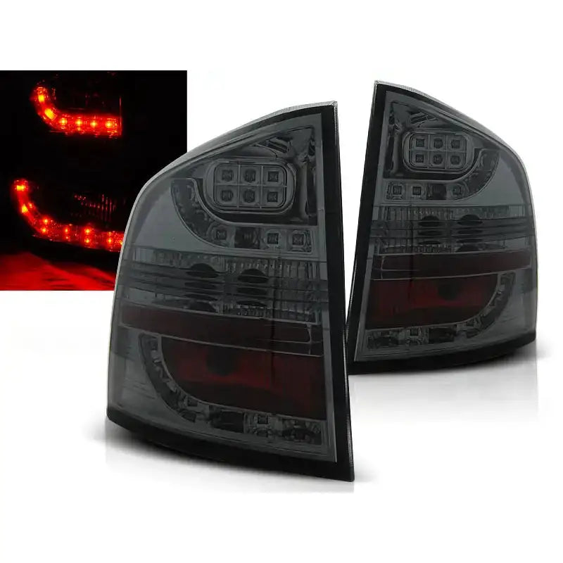 Baklykter Skoda Octavia Ii St.vogn 04-12 Smoke Led