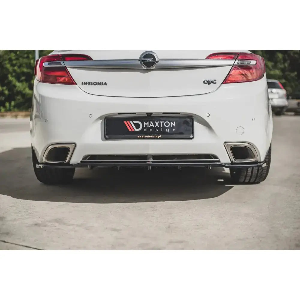 Central Rear Splitter (with Vertical Bars) Opel Insignia Mk. 1 Opc Facelift