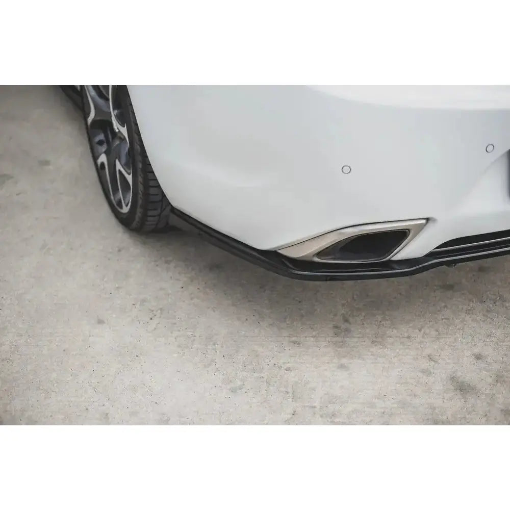 Central Rear Splitter (with Vertical Bars) Opel Insignia Mk. 1 Opc Facelift