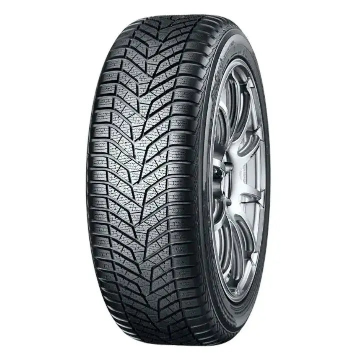 Dekk 195/80 R15 96t Yokohama V905