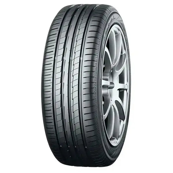 Dekk 215/45 R17 91w Yokohama Ae51