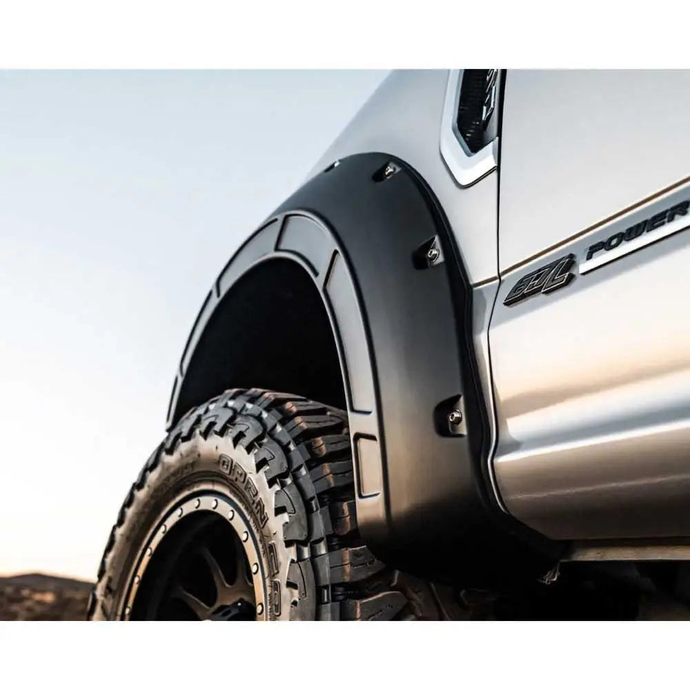 Ford F350 17-22 Skjermbreddere fra Rough Country Defender