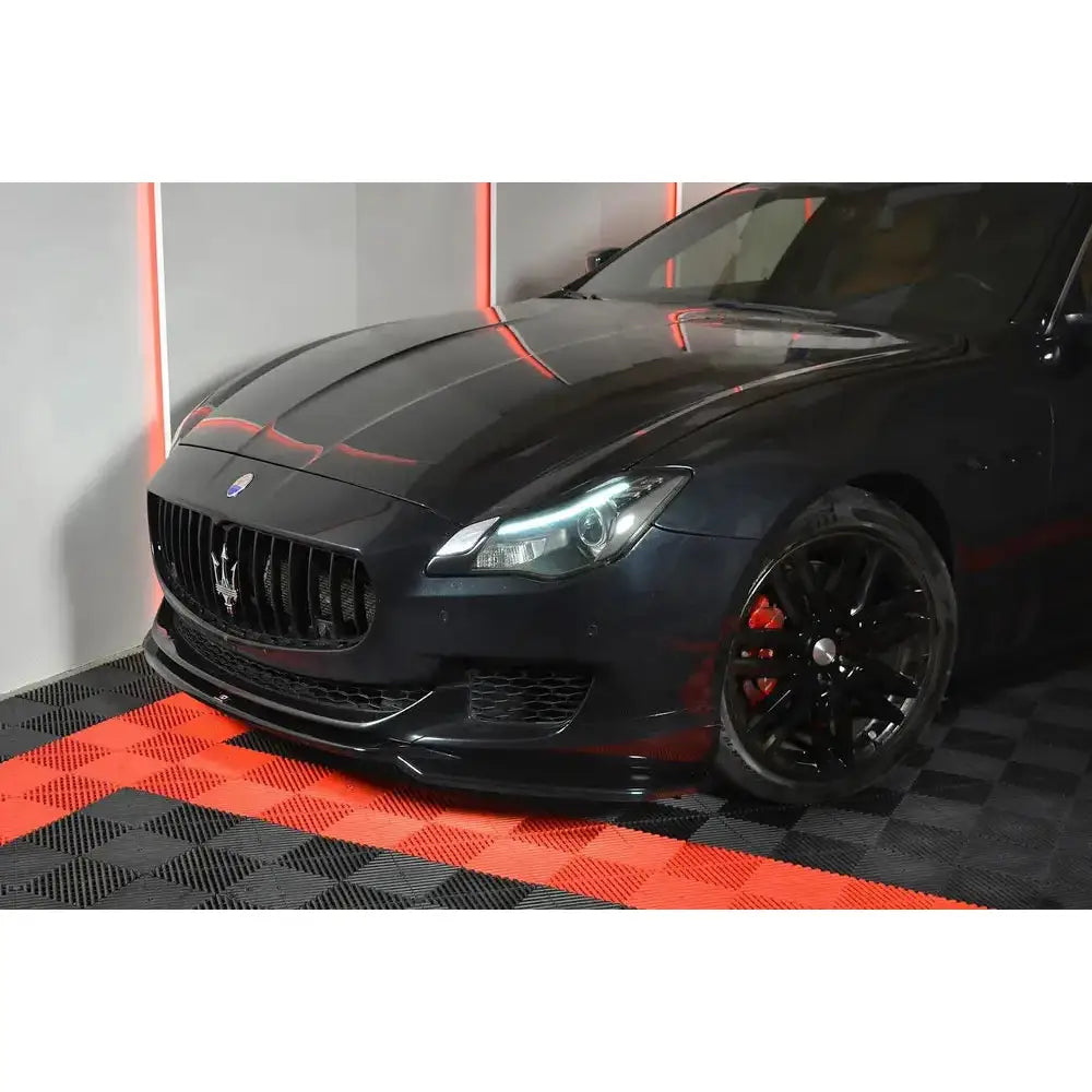 Frontleppe Maserati Quattroporte Mk.6 Preface