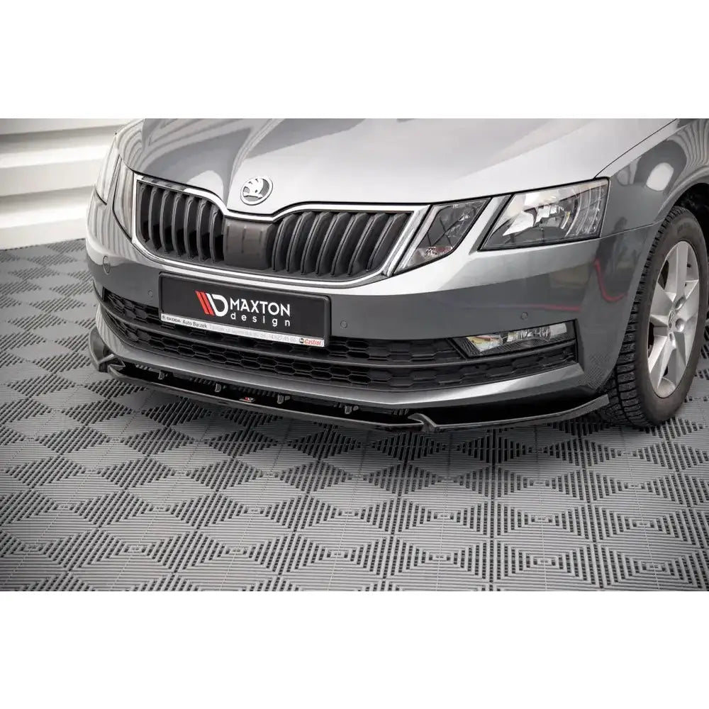 Frontleppe V.1 Skoda Octavia Mk3 Facelift 16-20