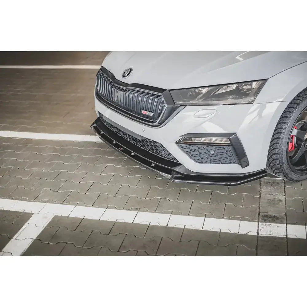 Frontleppe V.1 Skoda Octavia Rs Mk4 20-