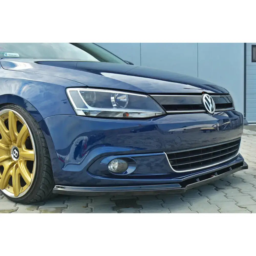 Frontleppe V.1 Volkswagen Jetta Mk6 Sedan Preface