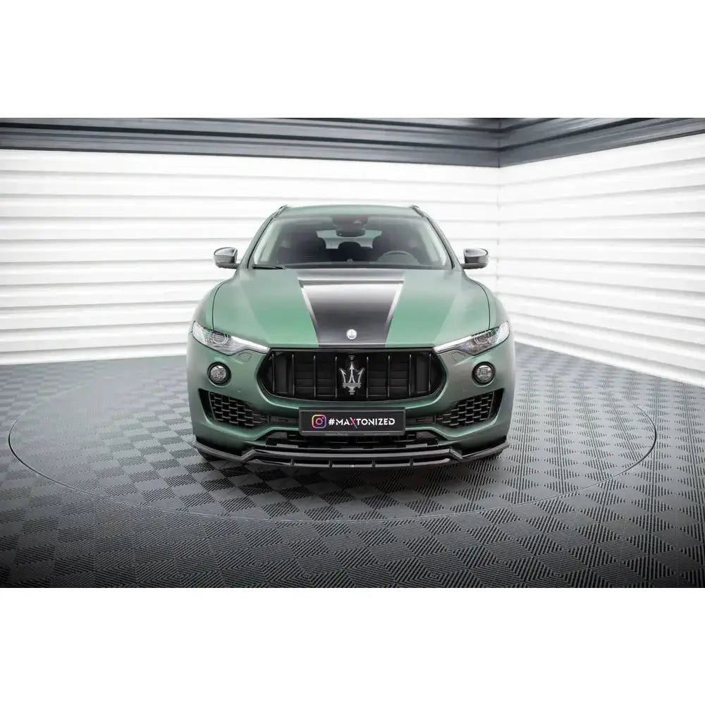 Frontleppe V.2 Maserati Levante Mk1