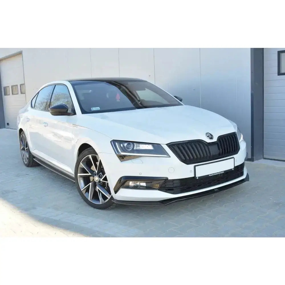 Frontleppe V.2 Skoda Superb Iii