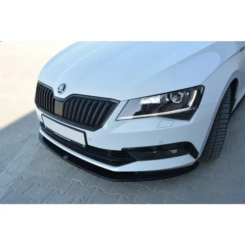 Frontleppe V.3 Skoda Superb Iii