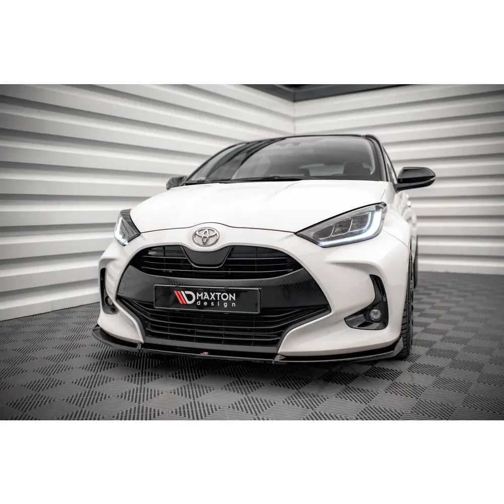 Frontleppe V3 Toyota Yaris Mk4
