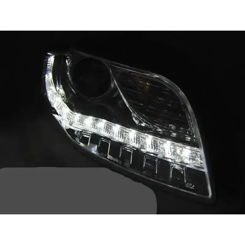 Frontlykter Audi A4 B7 11.04-03.08 Daylight Led Ind. Chrome