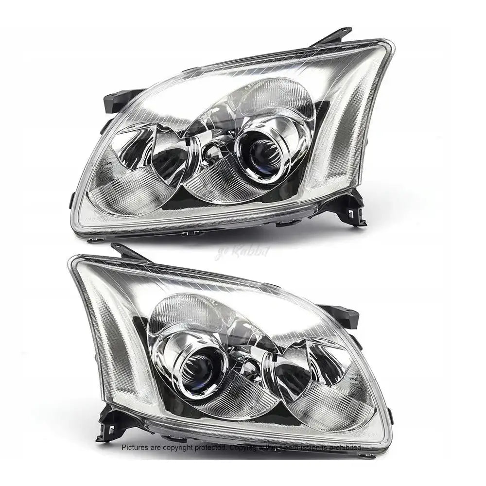 Frontlykter Toyota Avensis T25 03-06 Halogen