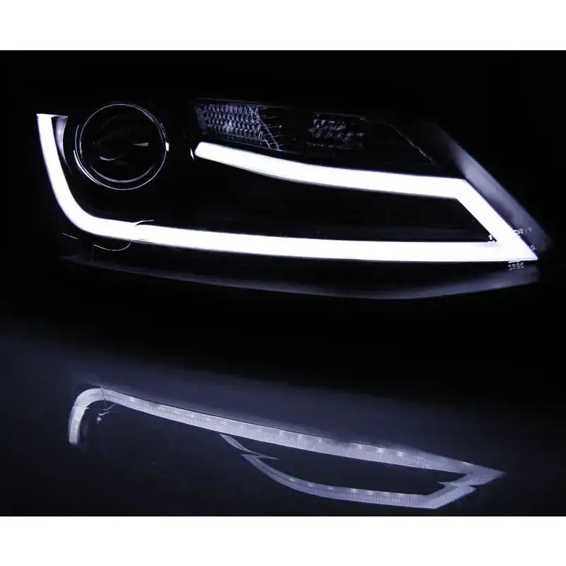 Frontlykter Vw Jetta vi 1.11- Tube Light Black