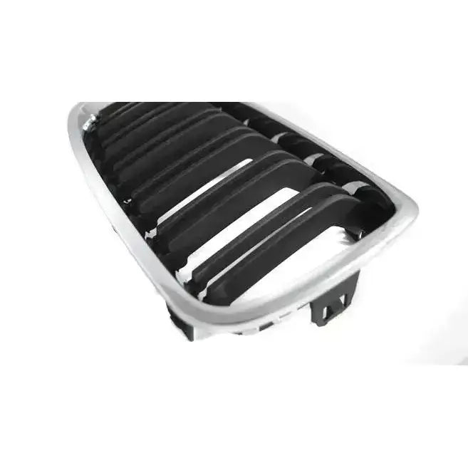 Grill Bmw F30 / F31 10.11- M3 Look Chrome Black