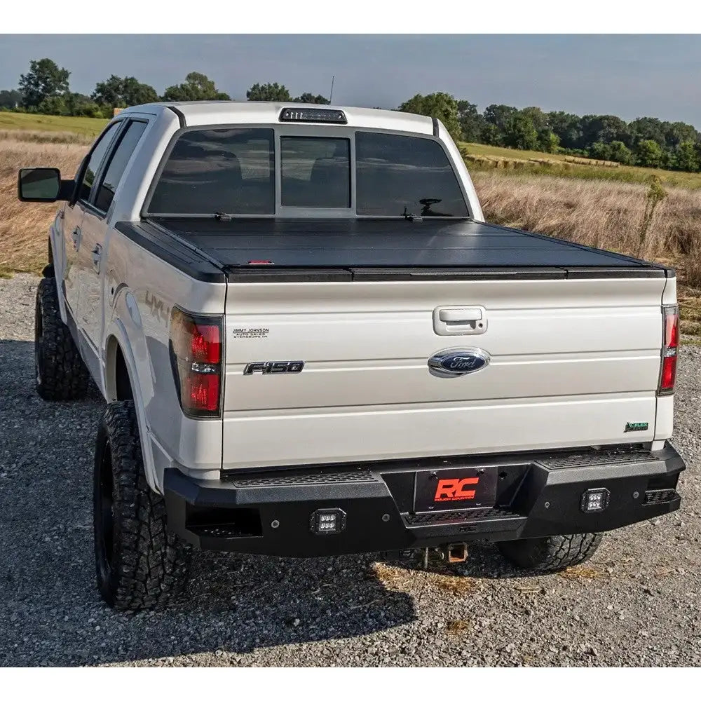 Hardt Toppdeksel Paki Tri-fold Flip Up Rough Country 5’7’’ - Ford F150 04-08