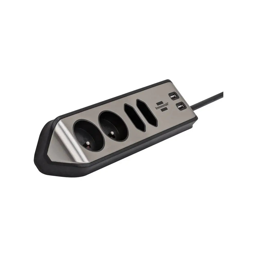 Hjorneuttak ®estilo med 4-veis + 2 x Usb 310a