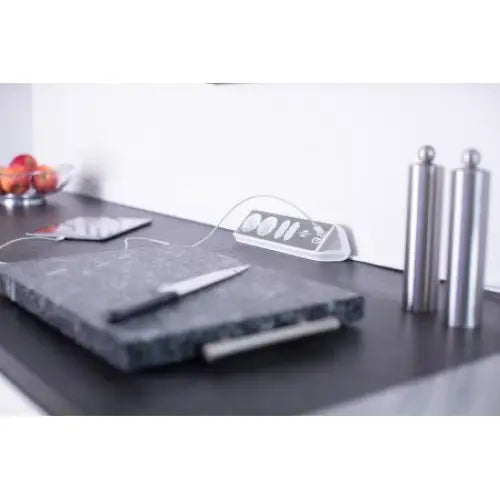 Hjorneuttak ®estilo V2 med 4-veis + 2 x Usb 310a