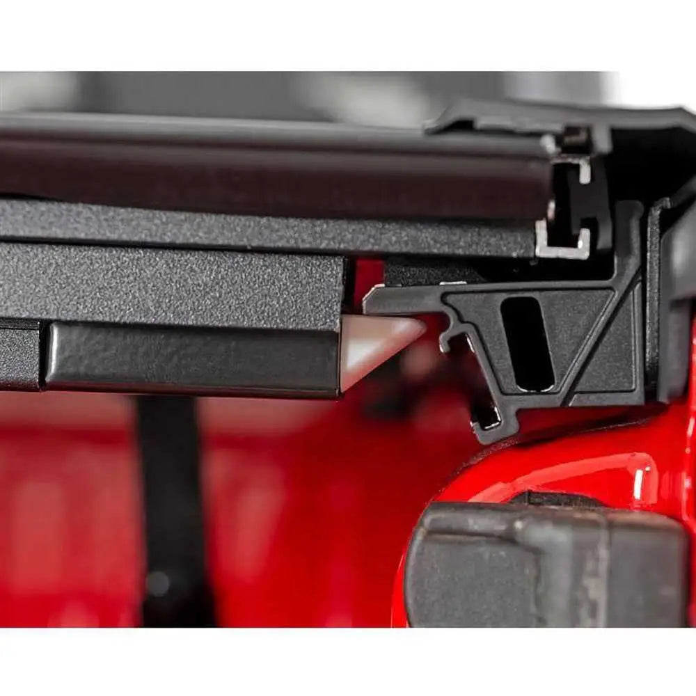 Jeep Gladiator Jt 20- Hard Tri-fold Deksel med Lav Profil