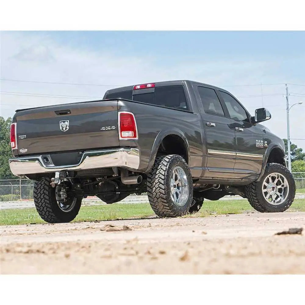 Ram 1500 Classic Ds 19- Chassis Enhancement - Rough Country Lift 4-6’’