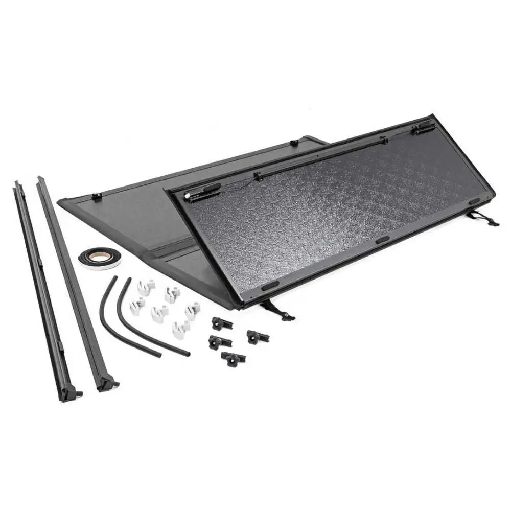 Ram 1500 Dt 19- Bilplan og Utstyr - Tredelt Lavprofil Hardtop av Rough Country