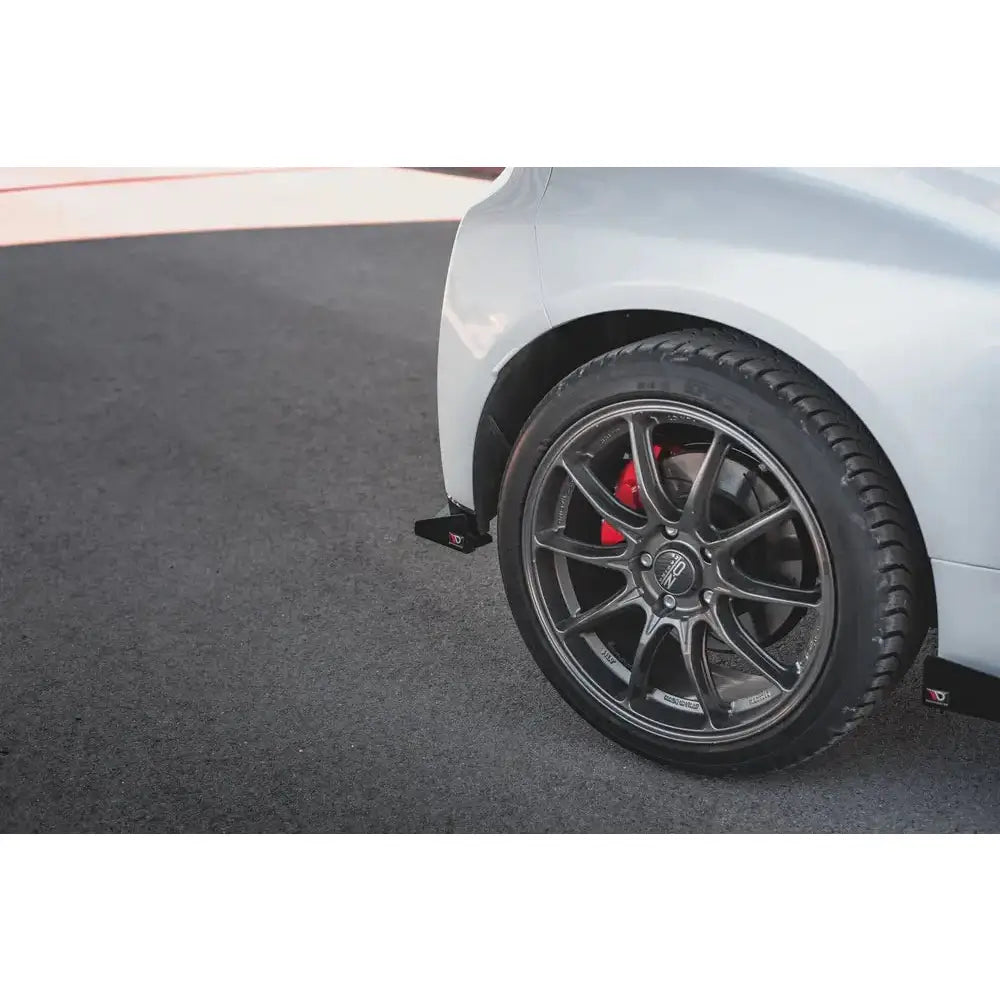 Rear Side Splitters Racing Durability + Flaps Toyota Gr Yaris Mk4
