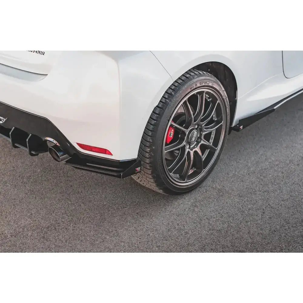 Rear Side Splitters Racing Durability + Flaps Toyota Gr Yaris Mk4