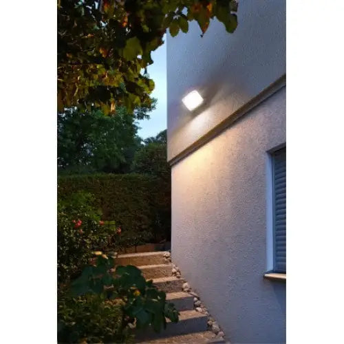 Reflektor Led Al 2000 20w 2080lm Ip44