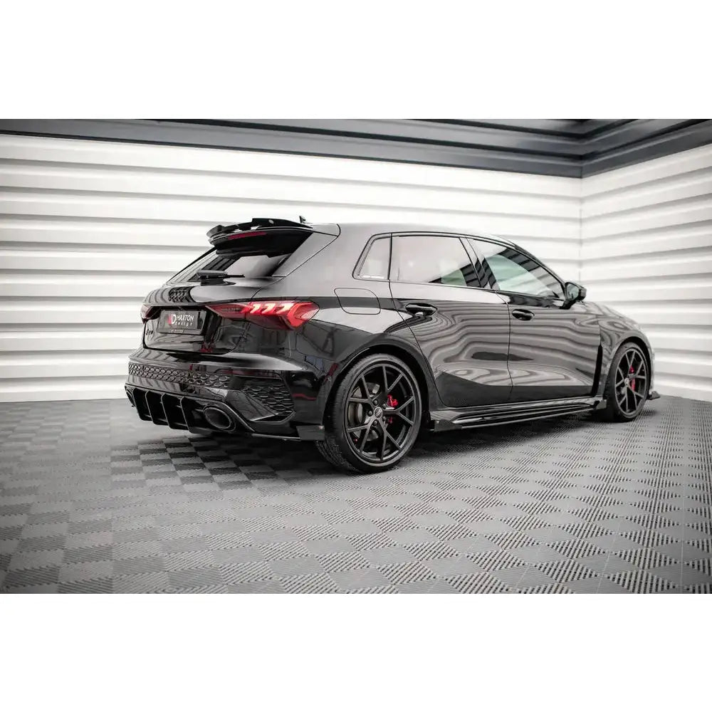 Sideskjørt Lepper Street Pro + Flaps - Audi Rs3 Sportback 8y 20-