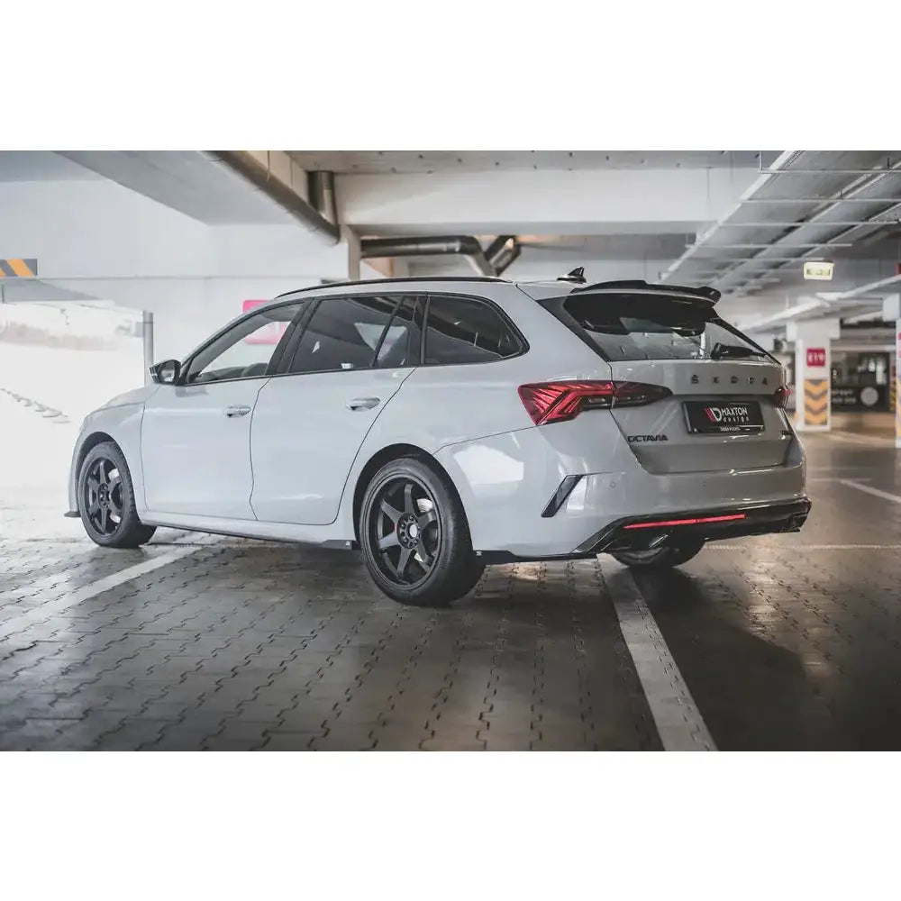 Sideskjørt Lepper V.3 Skoda Octavia Rs Mk4 20-
