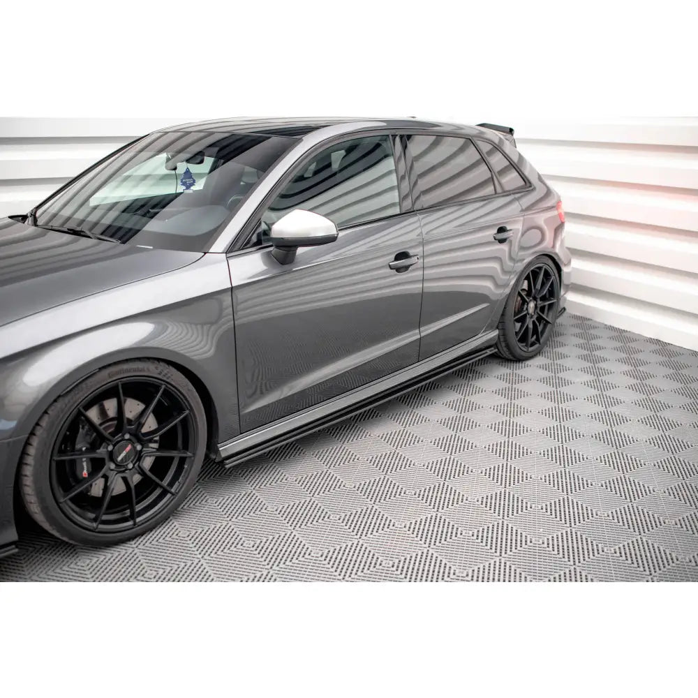 Sideskjørt Street Pro Audi S3 / A3 S-line Sportback 8v Facelift