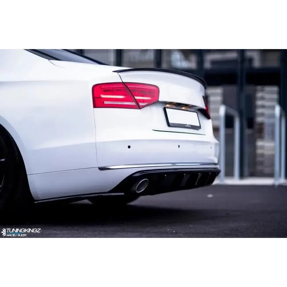 Sidesplittere bak Audi A8 D4