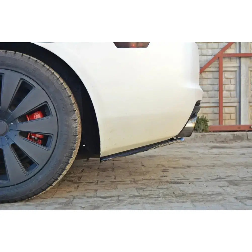 Sidesplittere bak Chevrolet Camaro v Ss - Us Version (preface)