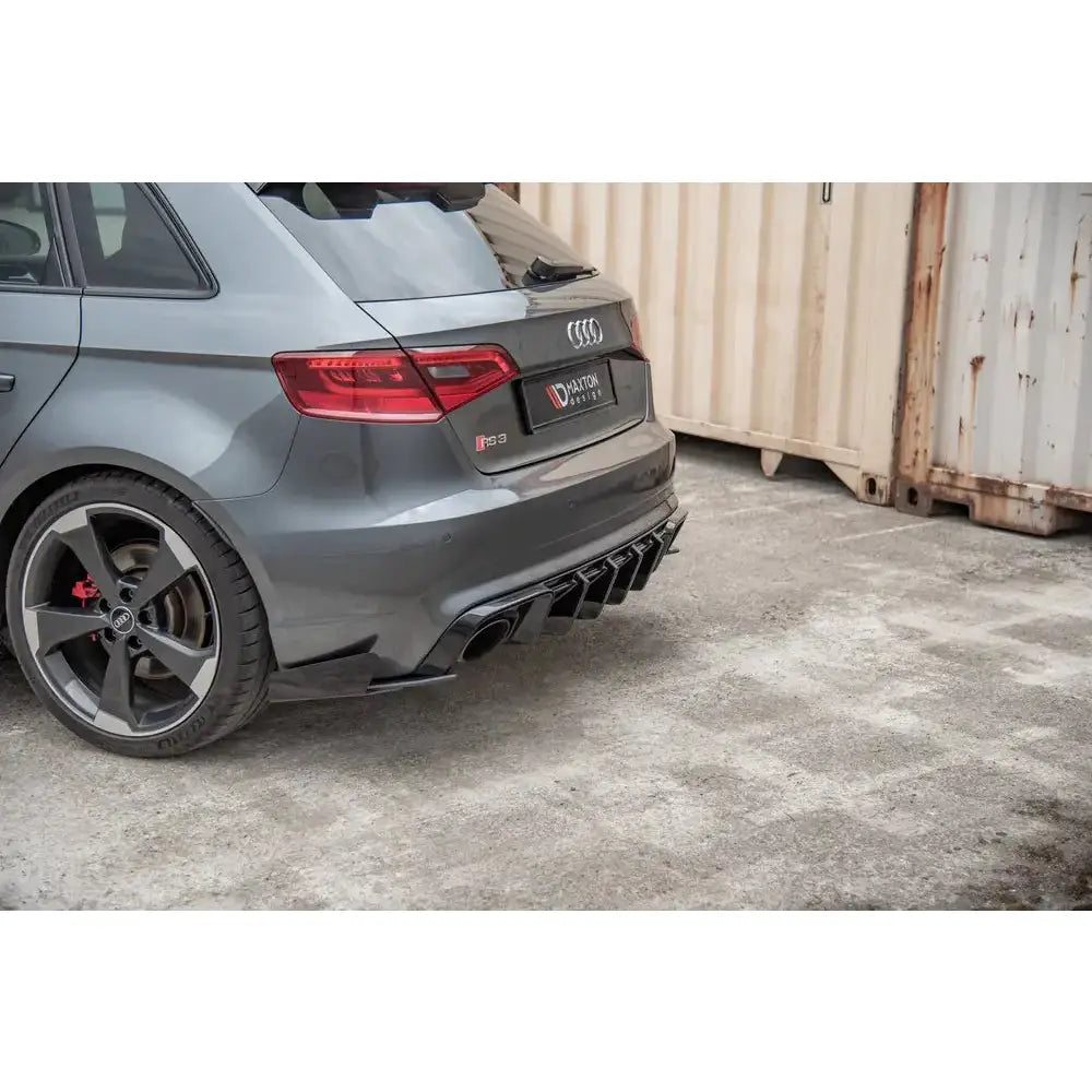 Sidesplittere bak Racing + Flaps Audi Rs3 8v Sportback