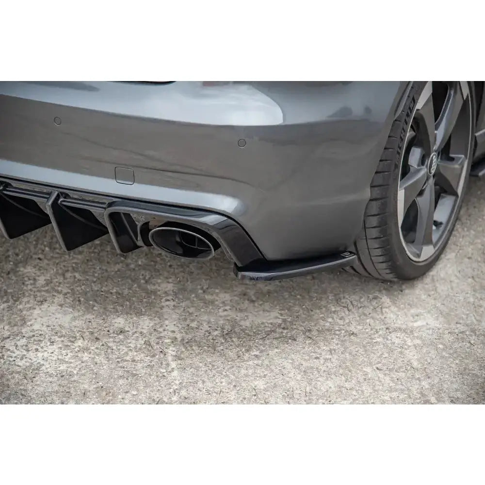Sidesplittere bak V.2 Audi Rs3 8v Sportback