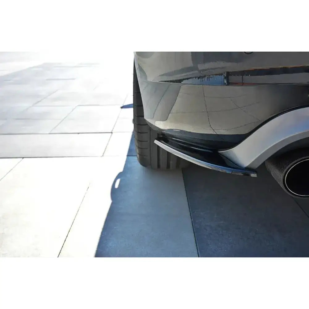 Sidesplittere bak Volvo V60 Polestar Facelift