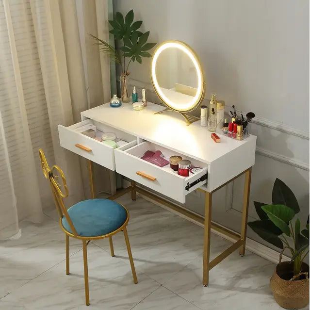 Sminkebord i Loft-stil med Led-speil