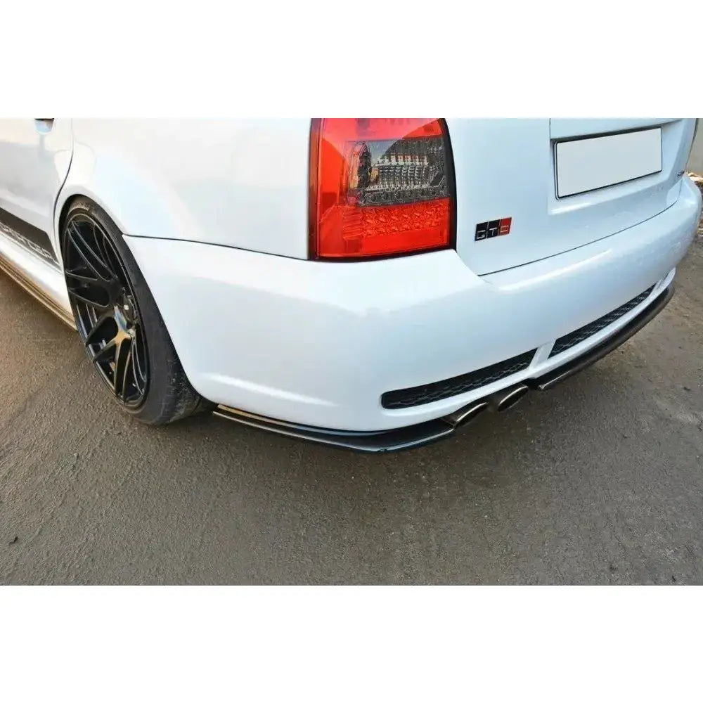 Splitter bak Audi Rs4 B5