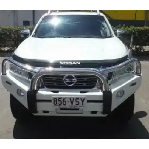 Støtfanger Foran med Bullbar - Nissan Pickup D23 16- Np300 16-
