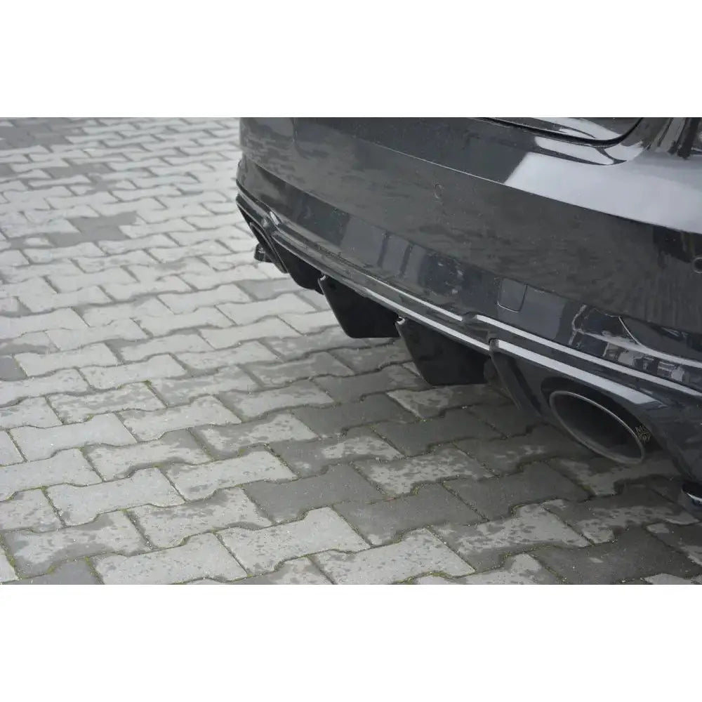 Støtfangerskjørt Valance bak Audi Rs3 8v Fl Sportback