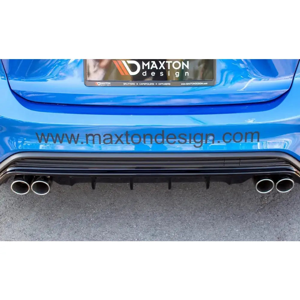 Støtfangerskjørt Valance bak med Utsparring for Eksos Ford Focus Mk4 St-line
