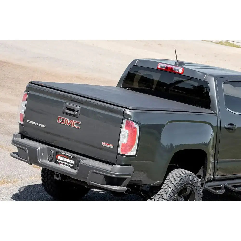 Tri-fold Soft Cover Rough Country 5’ - Gmc Canyon 23-